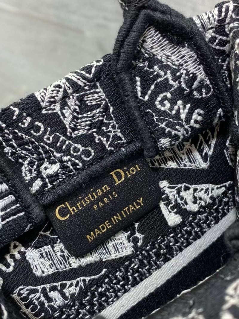 Christian Dior Shopping Bags